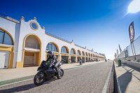 Advanced 2 Group Black Bikes